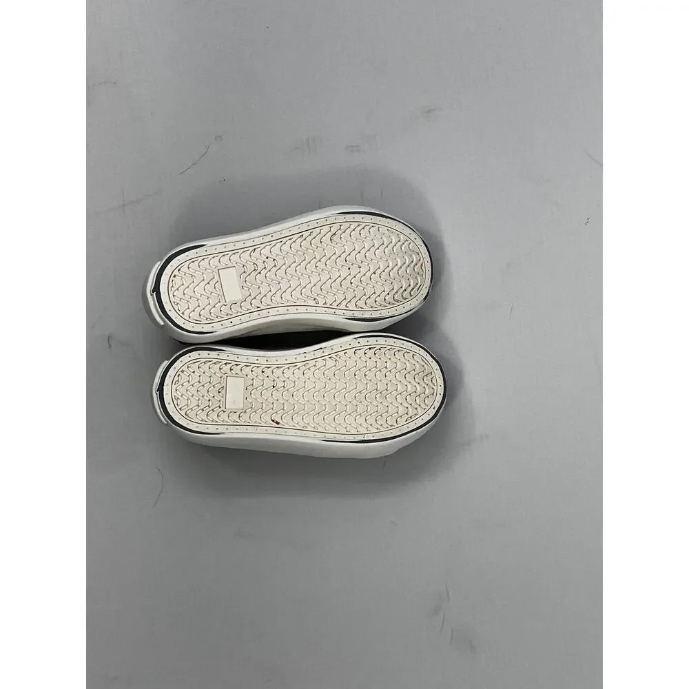 Cotton on Baby Toddler Slip On Sneakers w/soft furry sides Pre-Owned size 6